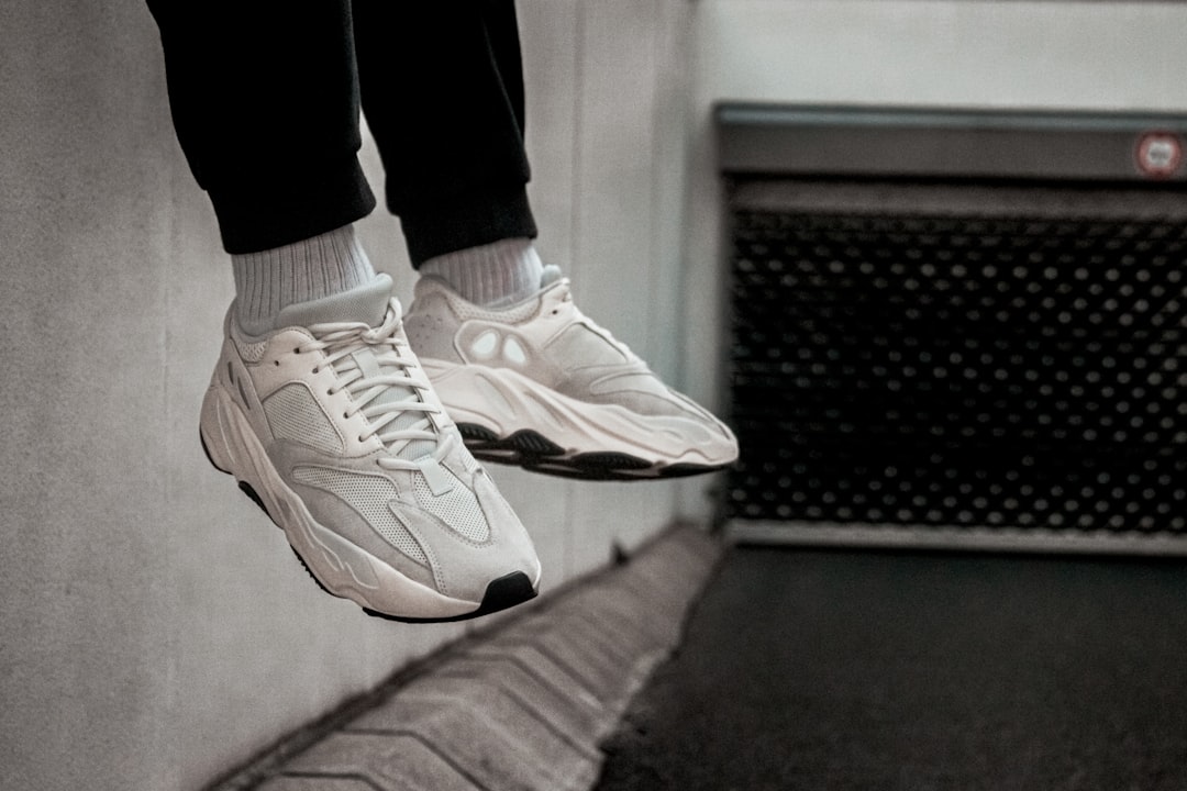 Photo Sneaker outfit